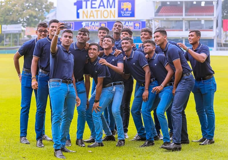 අවුරුදු 19න් පහළ ශ්‍රී ලංකා නායකත්වය සිනෙත් ජයවර්ධන ට