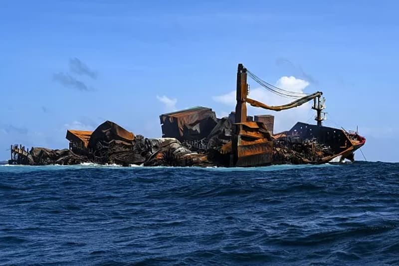 එක්ස්ප්‍රස් පර්ල් : ගිනිගත් නැවෙන් වන්දි ගන්න සිංගප්පුරු යෑම ලංකාවට අවාසි ද?
