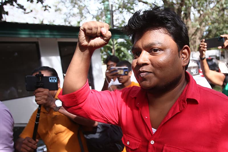 ත්‍රස්ත පනත, වසන්ත සහ ඇලඩින්ගේ පුදුම පහන - (මංජුල වෙඩිවර්ධන)
