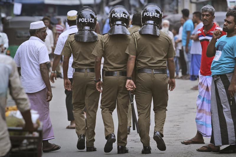 රාජ්‍ය : මර්දනීය ආයතනයක් ද ? නිදහසේ කැඩපතක් ද ?