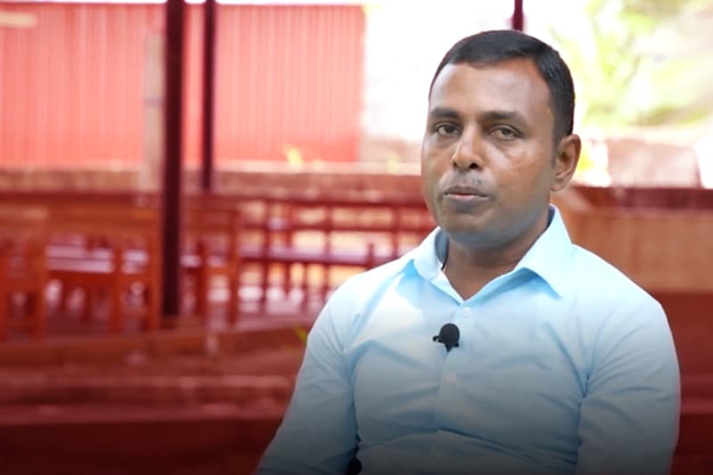 බල්සාක් කැෆේ : අරූරන්ගෙන් කොල්ලකෑ දහ හතර වසර - (මංජුල වෙඩිවර්ධන)