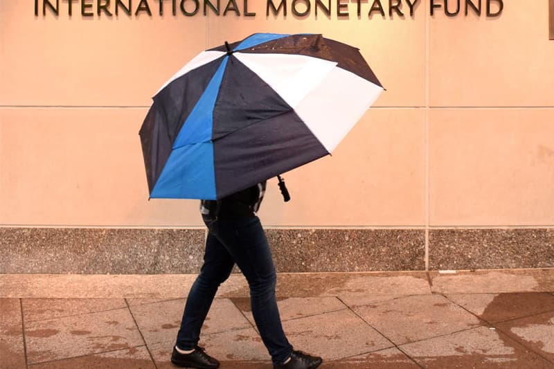 IMF ණය අනුමතයි - (ජයසිරි අලවත්ත)