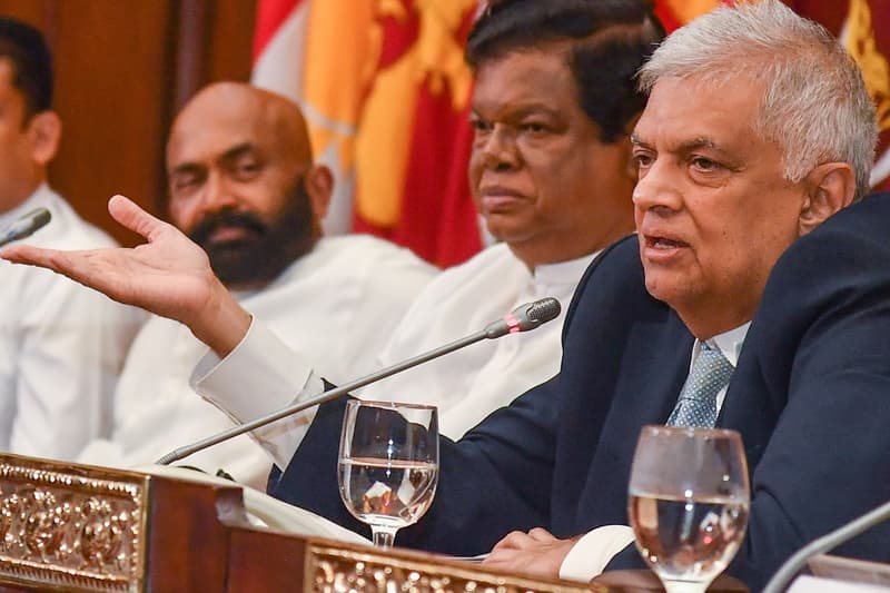 ලංකාවට රාජ්‍ය ව්‍යාපාර අකැප ද? - (කුසල් පෙරේරා)