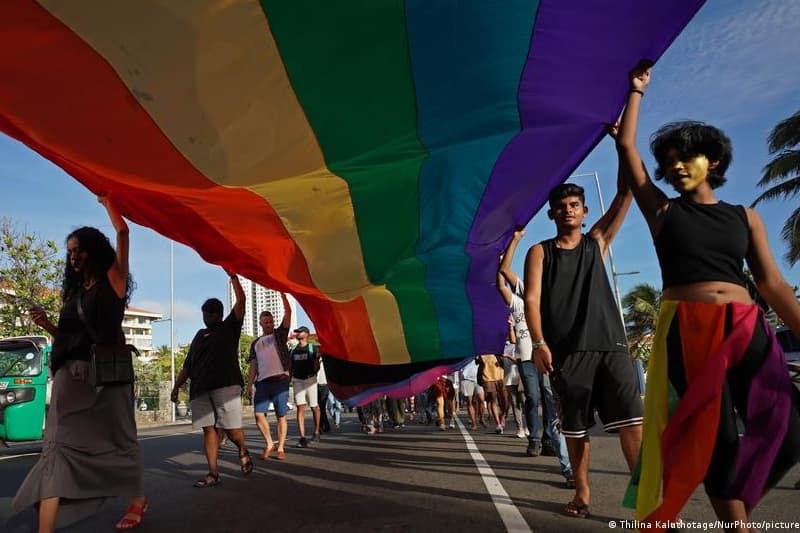 ලක්ෂ 15 ක සමරිසි ඡන්දදායකයෝ පාර්ලිමේන්තු තීන්දුව ගැන විමසිල්ලෙන් !