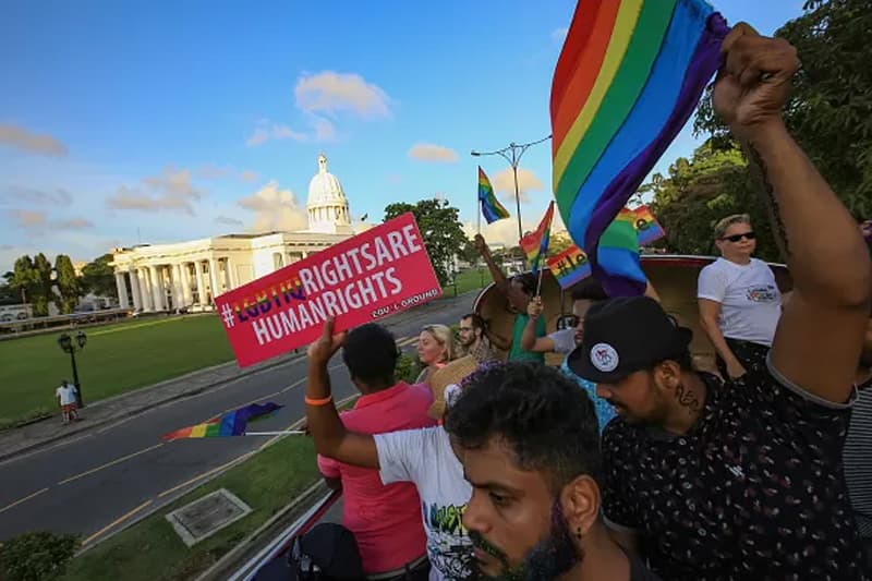 'සියවසකටත් වඩා පරණ නීතිය වෙනස් වනතුරු බලා සිටිනවා'