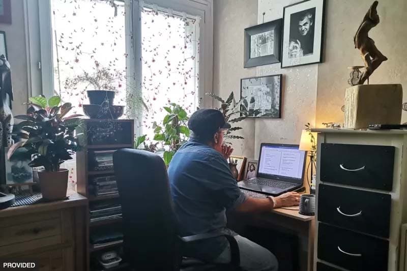 'මම ලියන හැටි': මංජුල වෙඩිවර්ධන