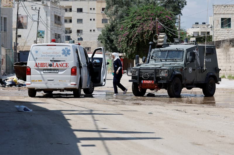 බටහිර ඉරාකයේ ISIS ත්‍රස්ත මධ්‍යස්ථානයක් විනාශ කෙරේ