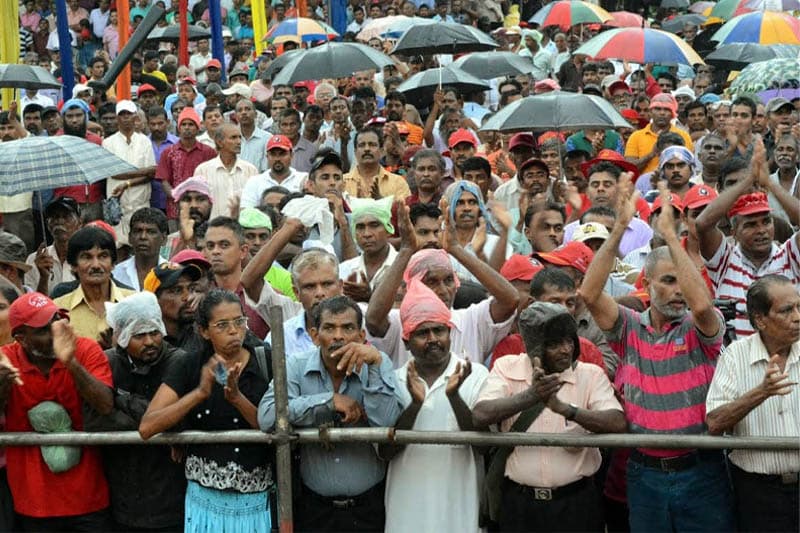 ජනතාව නැති දේශපාලනය - (අතුලසිරි සමරකෝන් )