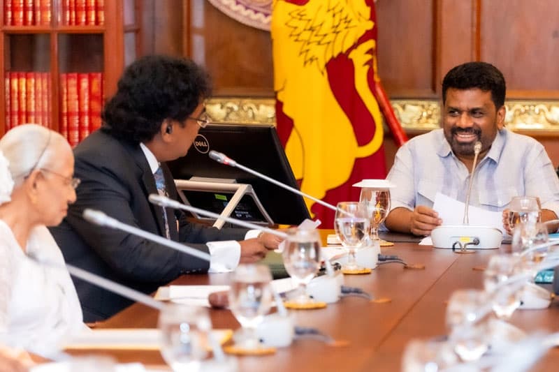 ගීතයේ අයිතිය ගැන නීති සංශෝධනය කරන්නැයි ගායක සංගමය ඉල්ලයි