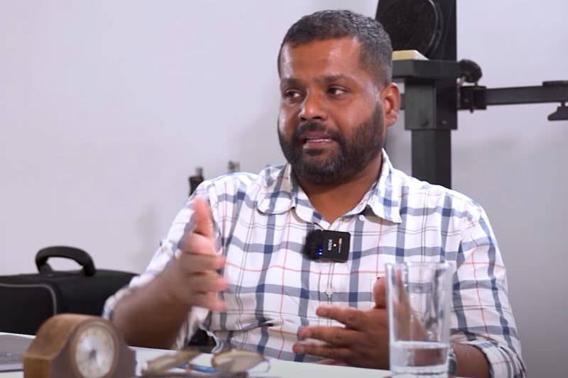 චිත්‍ර කලාව ගැන විධිමත් අධ්‍යයනයක් සිදු කරන්නේ කෙසේද? – Arjuna Gunarathne (video)
