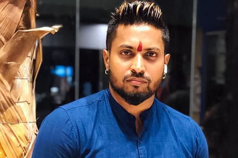 කෙහෙල්බද්දර පද්මේ ඇතුළු 06ක් ඉන්දුනීසියාවේදී අත්අඩංගුවට
