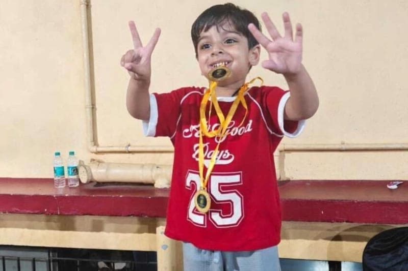 ලෝක චෙස් ඇගැයුමක් හිමිකර ගත් ලොව ළාබාලතම චෙස් ක්‍රීඩකයා ඉන්දියාවේ තුන් හැවිරිදි පිරිමි දරුවෙක්