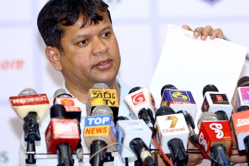 ජාතික ක්‍රීඩා සංගමයකට විධාන දෙන්න ඔලිම්පික් කමිටුවට බලයක් නෑ - පාපන්දු සභාපති කියයි