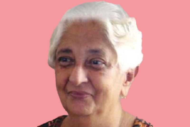 නිවී ගිය රතු සඳ එළිය ; මහාචාර්ය පියසිලී විජේගුණසිංහ