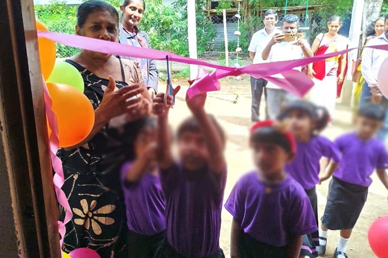 වැඩකරන කාන්තාවන්ගෙන් දිගාමඩුල්ලට ළමා සුරැකුම් මධ්‍යස්ථාන
