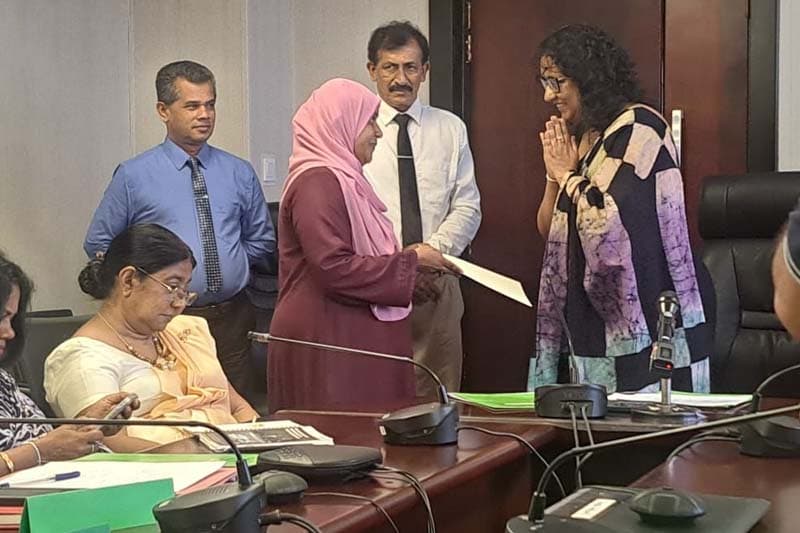 නස්රියා මුනාස් අධ්‍යාපන අමාත්‍යාංශයේ ඉස්ලාමීය ආගමික උපදේශක කමිටුවට