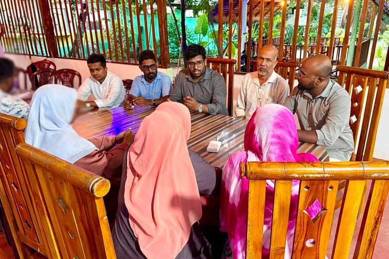 සෞඛ්‍ය අමාත්‍යංශයට අලුතින් පත්වූ මුස්ලිම් නිලධාරිනියන්ට බාධා කිරීම ගැන පැමිණිලි