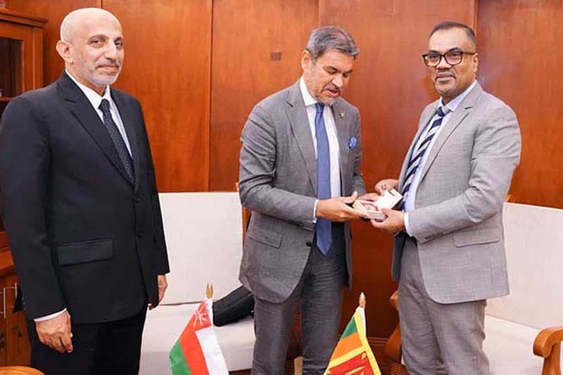 ඕමානයෙන් ආයෝජන ඇරයුමක්: ලංකාවේ ව්‍යාපාරිකයන්ට නව අභියෝගයක්