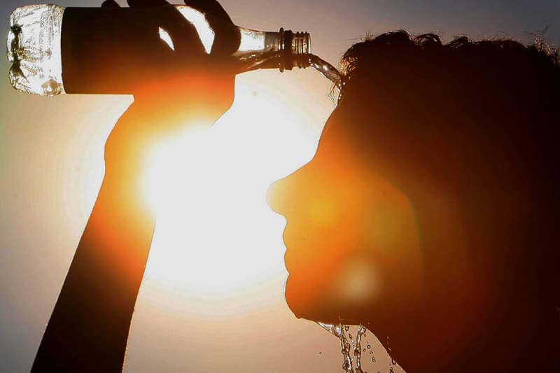 වැසි වැටුණත් එල්-නිනෝ උණුසුම අඩුවෙන්නේ නෑ: නොවැම්බර් වනවිට දැවැන්ත රස්නයකට සැරසෙන්න!