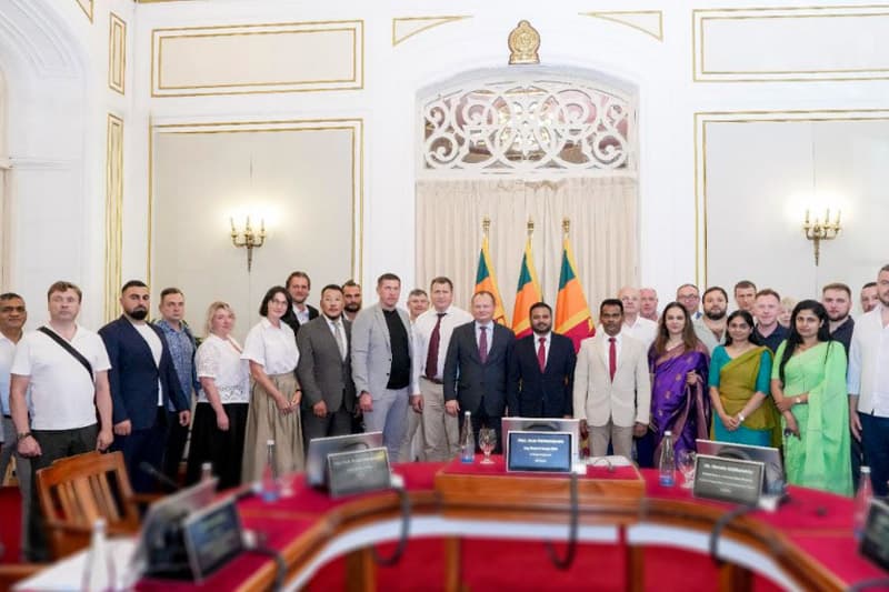 ශ්‍රී ලංකා - රුසියානු ආර්ථික සබඳතා වර්ධනයට නව පියවරක්: ප්‍රමුඛ රුසියානු ඉදිකිරීම් නියෝජිත පිරිසක් දිවයිනට!