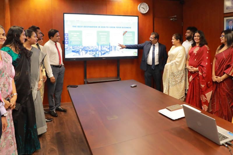 ඩොලර් බිලියන 1.5ක ඉලක්කයට ‘ඩිජිටල්’ පාලමක්: ආයෝජන මණ්ඩලයේ ‘Ready-to-Invest’ විප්ලවය!