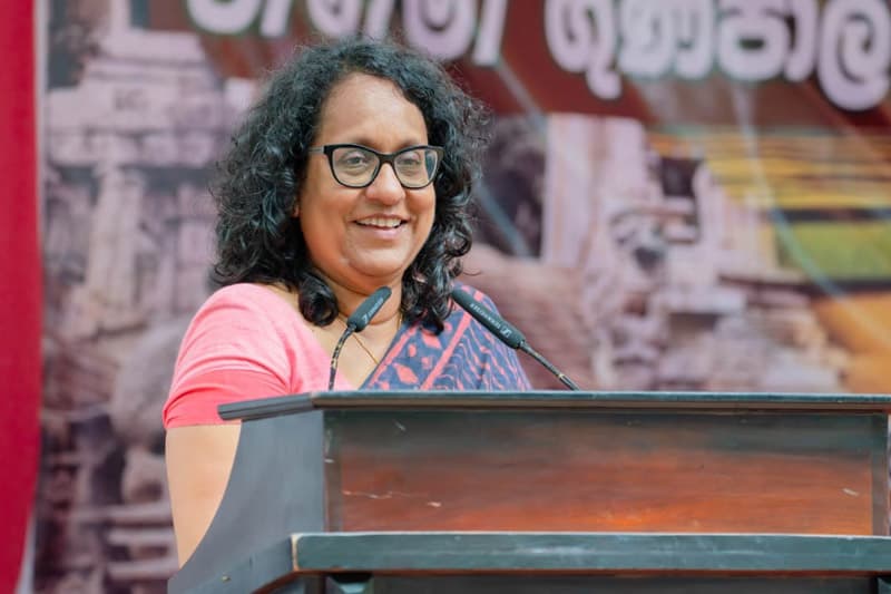 දරුවන් රැකීම රටේම වගකීමක්: වැසුණු පාසලක් ගොඩනැඟූ මහව ආදර්ශය
