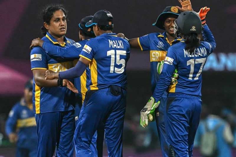 කාන්තා චැම්පියන්ස් කුසලානය සහ ක්‍රිකට් ව්‍යවස්ථාව ගැන පරිවර්තන කමිටුවෙන් පැහැදිලි කිරීමක්
