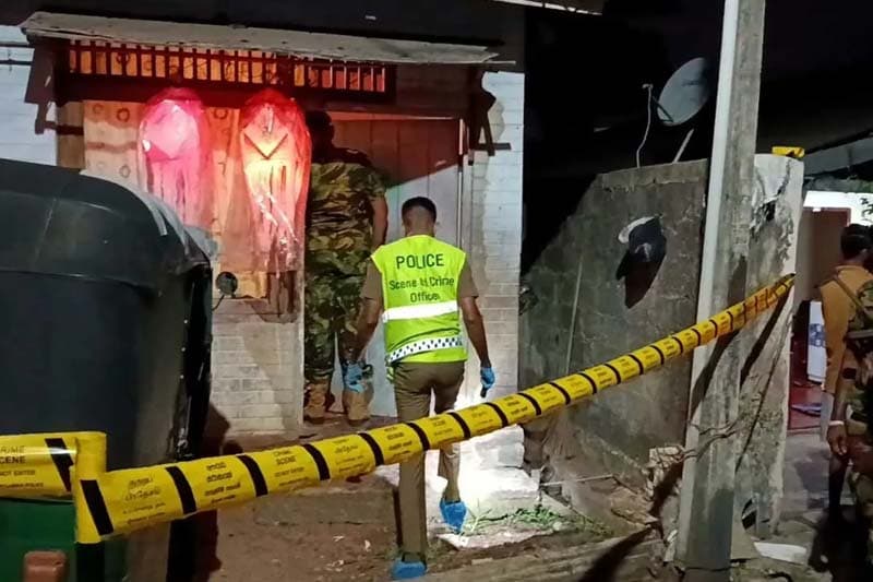 දෙහිවල නිවසකට එල්ල වූ බෝම්බ ප්‍රහාරයකින් දරුවන් දෙදෙනෙක් මරුට