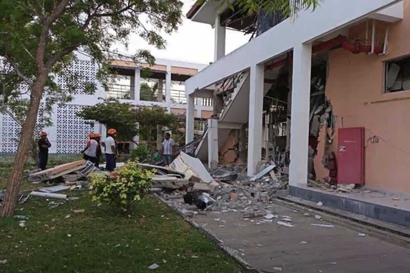 පොළොන්නරුව වකුගඩු රෝහලේ පිපිරීමකින් අටකට තුවාල: රෝගීන් හදිසියේ ඉවත් කෙරේ