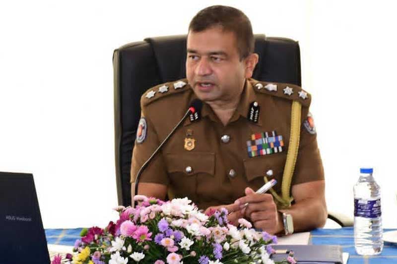 අපරාධ පරීක්ෂණ දෙපාර්තමේන්තුවේ නව අධ්‍යක්ෂ ධුරයට ජ්‍යෙෂ්ඨ පොලිස් අධිකාරී රොහාන් අමරසිංහ