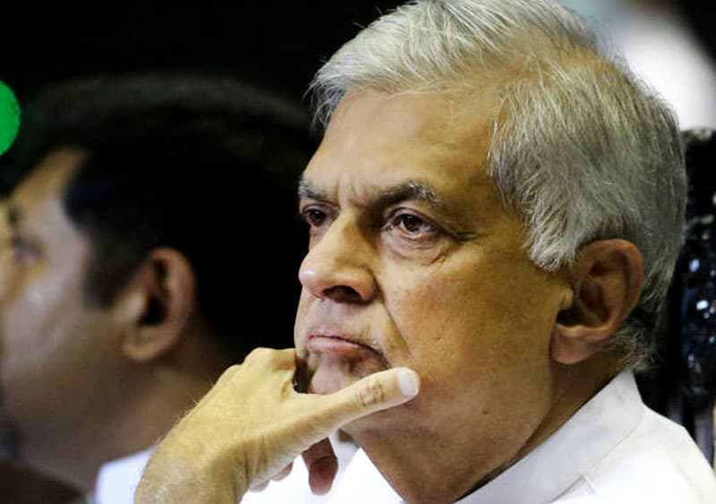 රනිල්ට හැත්තෑ පහක්.......ලු - (නීතිඥ චන්ද්‍රසිරි සෙනෙවිරත්න)