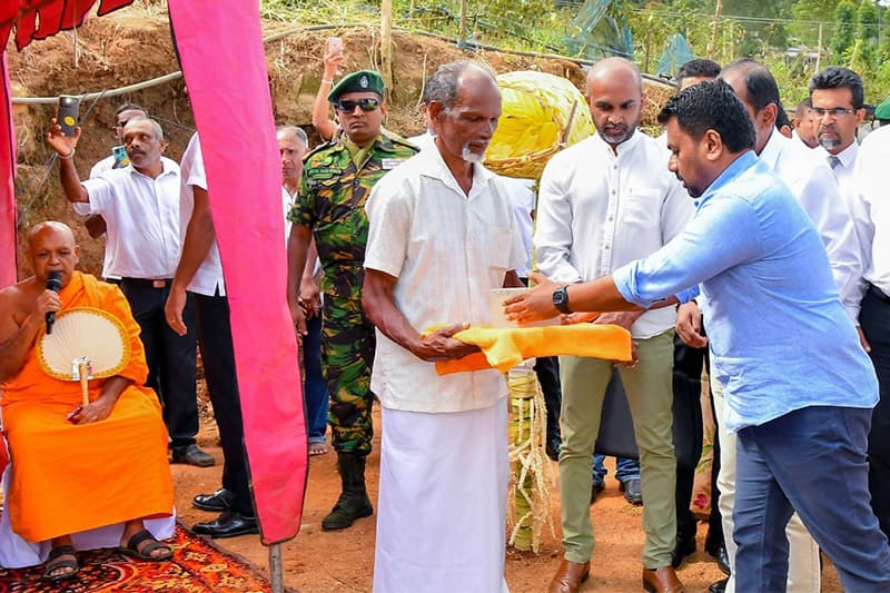 හානියට පත් සියලු ආගමික සිද්ධස්ථාන එහි පෞරාණිකත්වය ආරක්ෂා කරමින් යළි ගොඩනඟනවා - ජනාධිපති