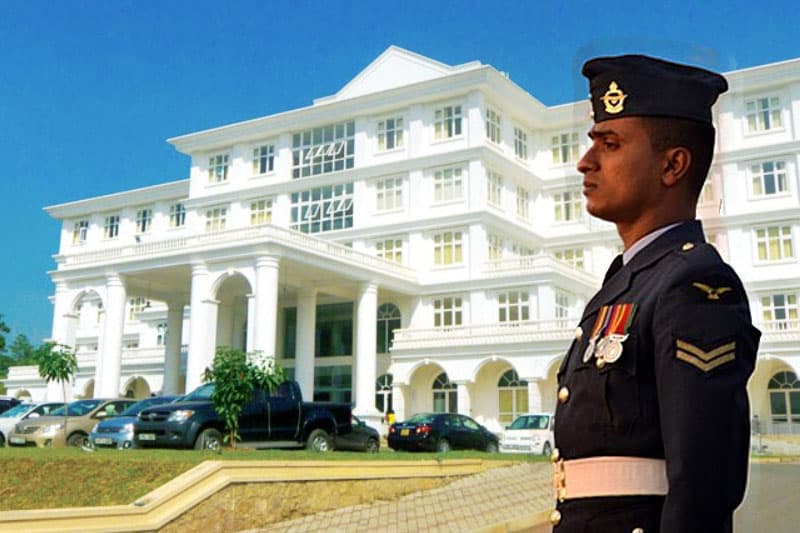 බිලියන ගණනක් ගිලදැමූ 'නෙවිල් ප්‍රනාන්දු' රෝහලට ගුවන් හමුදා මුර ? (RED ALERT වීඩියෝවක්)