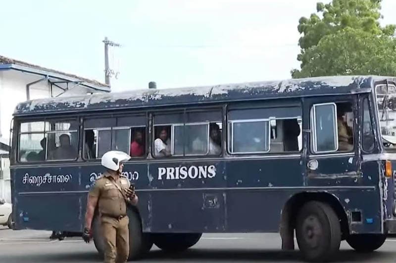 අමරකීර්ති ඝාතන නඩුවේදී බෙදුණු තීන්දුවක් ! : 'අරගලකරුවෝ' 12ක් පෝරකයට