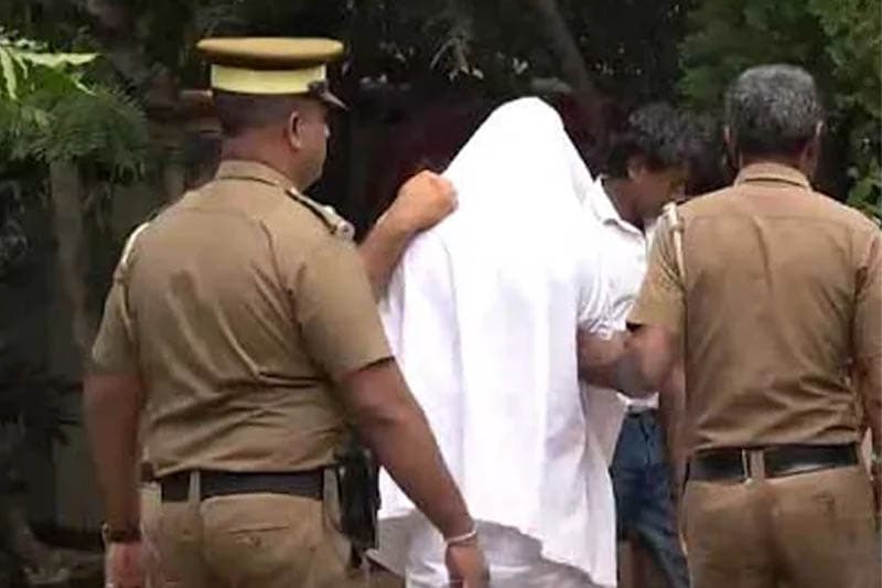 වෛද්‍යවරියට අතවර කිරීමේ සිද්ධියේ සැකකරුට ඇප ලැබුනත් යළි රිමාන්ඩ් ! - 'සාධාරණ නඩු විභාගයක් අවශ්‍යයයි' - උවිඳු කියයි