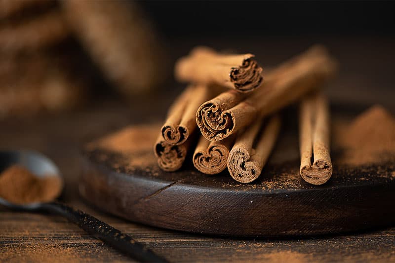 ලංකා කුරුඳු හෙවත් Ceylon Cinnamonවල වටිනාකම දන්නවා ද...? - වීඩියෝ