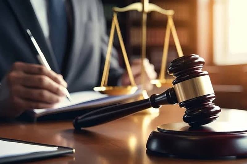 ගෙවුණු සතියේ අධිකරණ තීන්දු: ප්‍රභූ නඩු රැසක නීතිමය පෙරළියක්