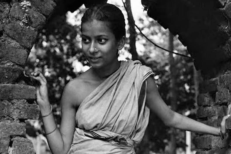 දුර්ගා යන්නම ගිහින්! - Uma Dasgupta (1940-2024)