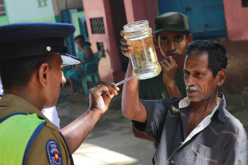 රජය දෙස හෝ 'ක්ලීන් ශ්‍රී ලංකා' දෙස බලා නොසිට ඩෙංගු රකුසාට එරෙහිව යුද වදිමු