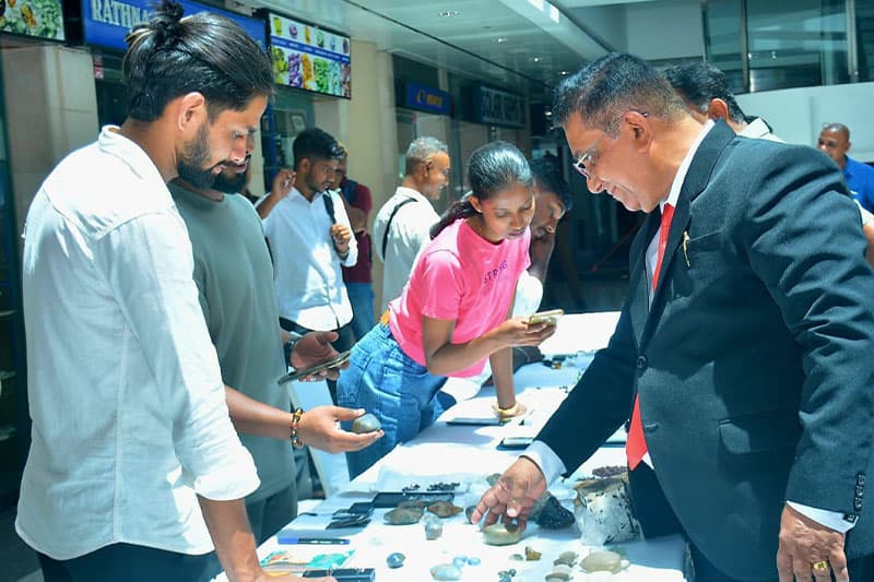 ජාතික අපනයන ආදායම වැඩි කරගැනීමට, මැණික් හා ස්වර්ණාභරණ දියුණු කිරීමට සැලසුම්