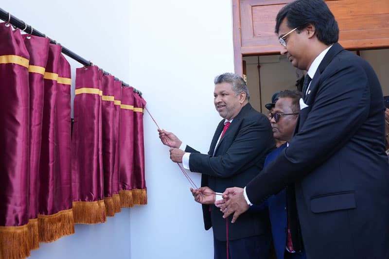 ගොඩගැසුණු නඩු තදබදය අවම කිරීම අධිකරණ ක්ෂේත්‍රයේ විශාලතම අභියෝගයයි! - අධිකරණ ඇමති