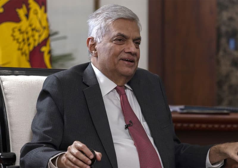 ජනාධිපතිවරණයක් වෙනුවට ජනමත විචාරණයක් එයිද? - (ප්‍රජා)