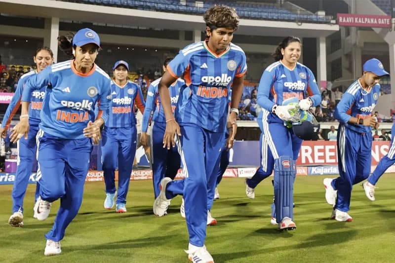 කාන්තා ක්‍රිකට් ශූරයන්ගේ කුසලාන සත්කාරකත්වය ඉන්දියාවට: ශ්‍රී ලංකාවේ බලාපොරොත්තු බිඳ වැටේ !