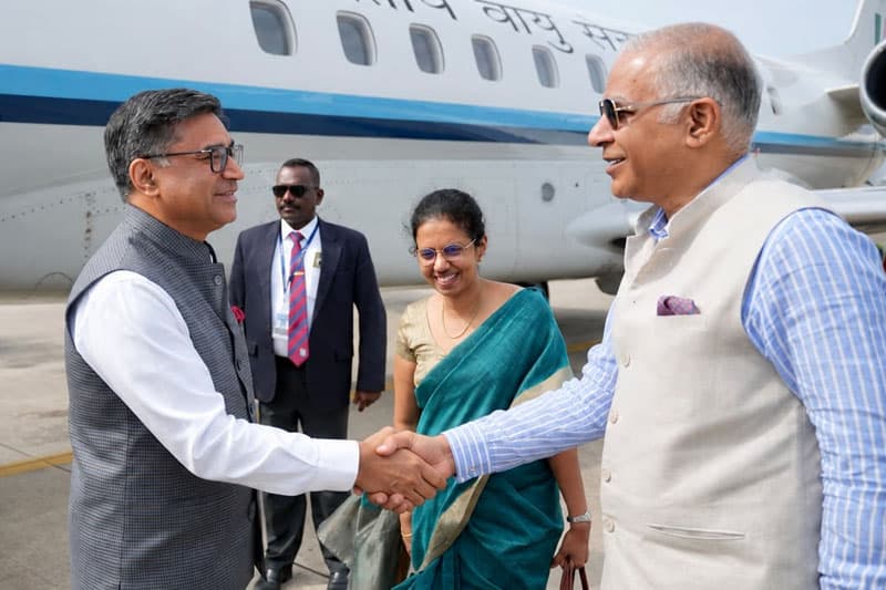 ඉන්දීය විදේශ ලේකම් වික්‍රම් මිස්රි එක්දින නිල සංචාරයක් සඳහා දිවයිනට පැමිණෙයි!