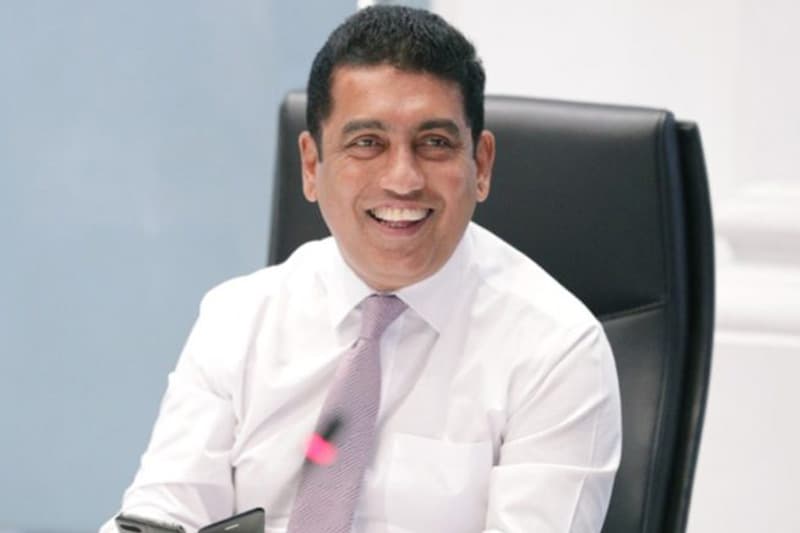 ජොන්ස්ටන් අත්අඩංගුවට ගැනීමට පොලිස් කණ්ඩායම් 5ක් !