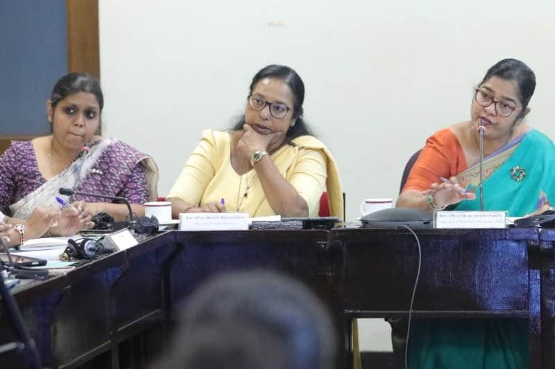හිටපු අටමස්ථානාධිපති ගැන නීතිය ක්‍රියාත්මක කරන රාජ්‍ය ආයතනවලට ‘කාන්තා ක්ලබ්’ එකක බලපෑම්