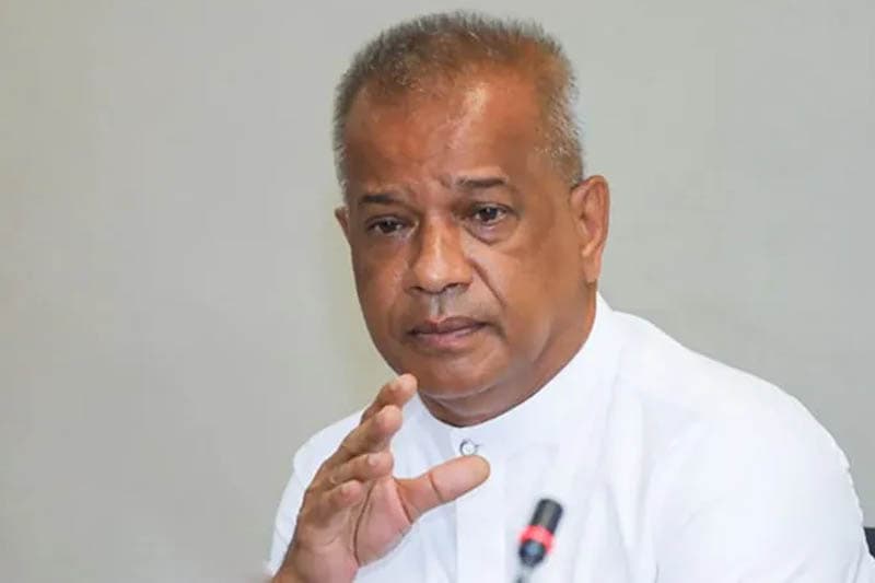 'එක කෝල් එකෙන් මට ලක්ෂ 500 ක් හොයාගන්න පුළුවන්' - ලාල්කාන්ත