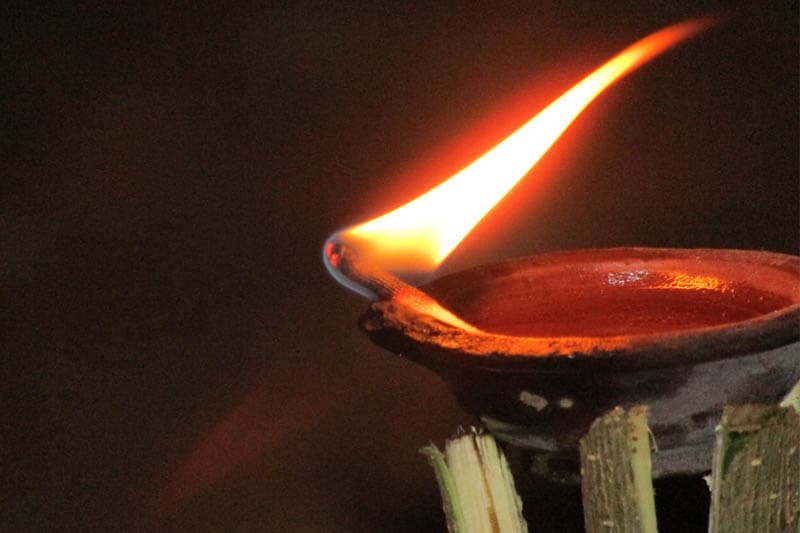 කටේ වරදකින් දෙවියකු වූ රටේ මහත්තයා