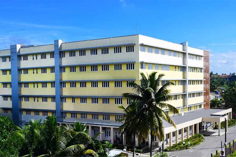 දකුණු ආසියාවේ ලොකුම මාතෘ රෝහල හැදීමේ විලි රුදාව - (කුසල් පෙරේරා)