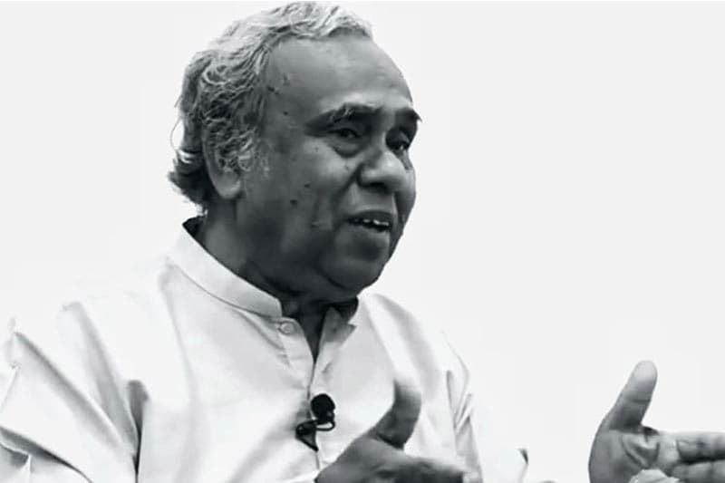 ගනදුරු මැදියම උපන් මහැදුරු නලීන් ද සිල්වා - (ධම්ම දිසානායක)